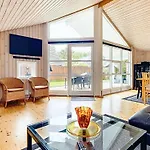 Сasa de vacaciones 5 Star Holiday Home In Vaeggerlose Bøtø By