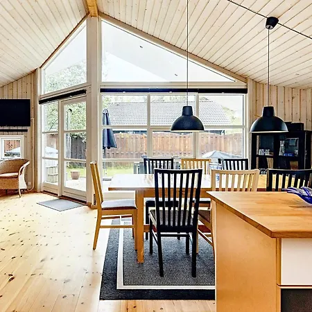 10 Person In V Ggerl Se Feriehus Bøtø By
